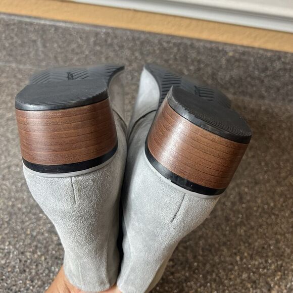 Hush Puppies Ankle Bootie Womens 9.5 M Light Gray Suede Comfort Casual Boots New - Picture 8 of 11